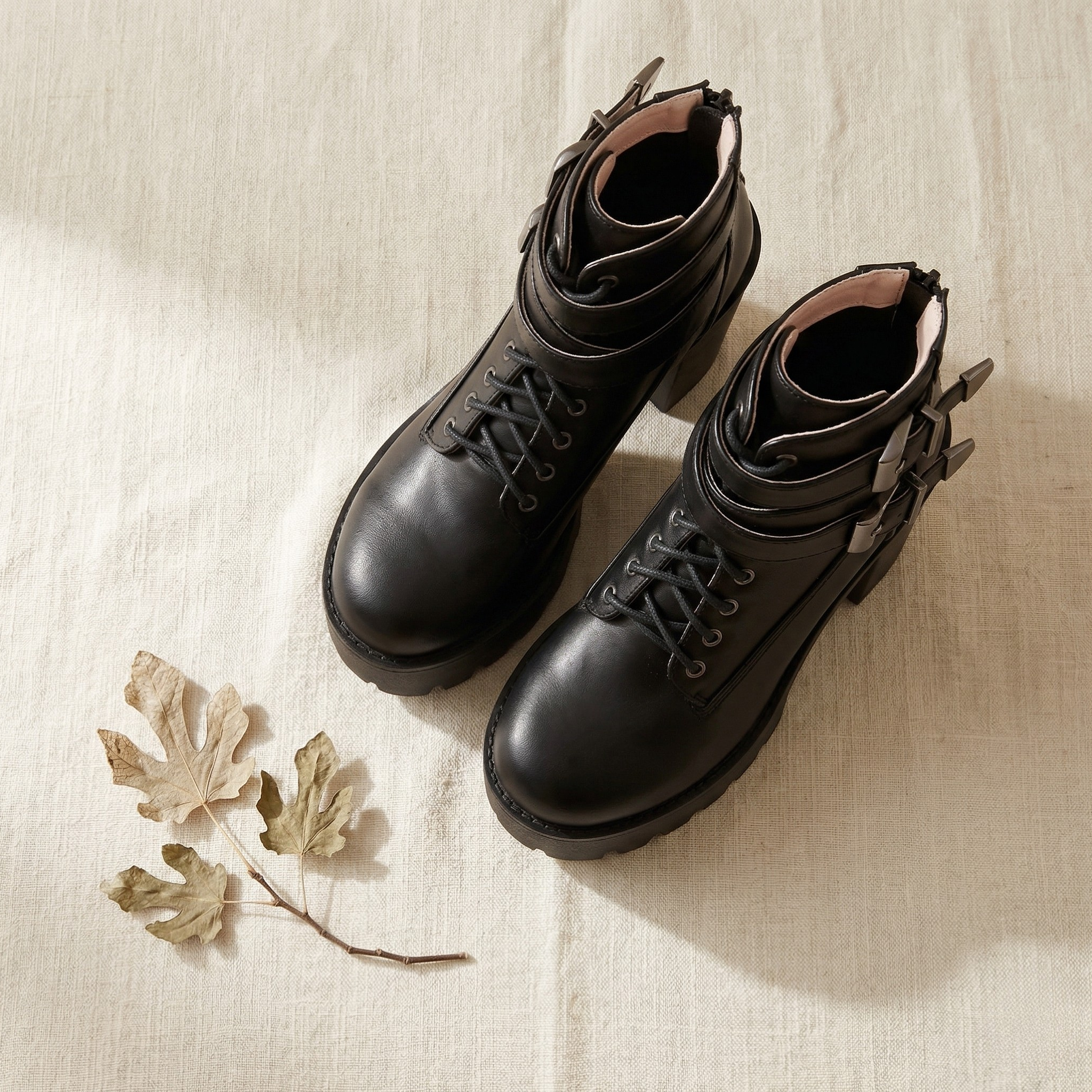 FIG Vael — Double Buckle Platform Lace-Up Combat Boot